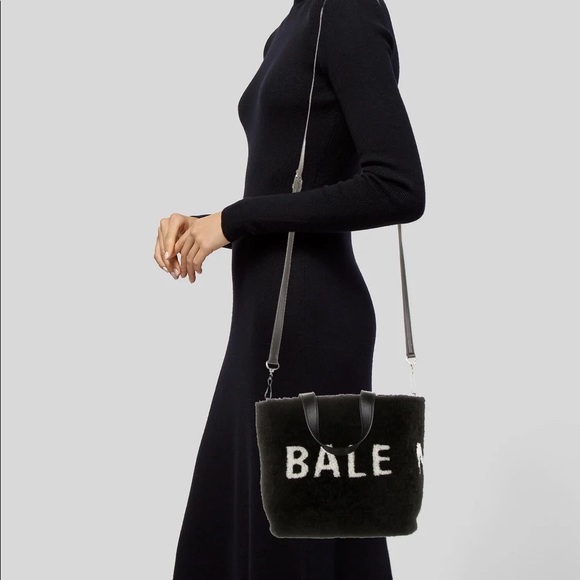 Balenciaga Shearling Logo Tote XS - Picture 2 of 6